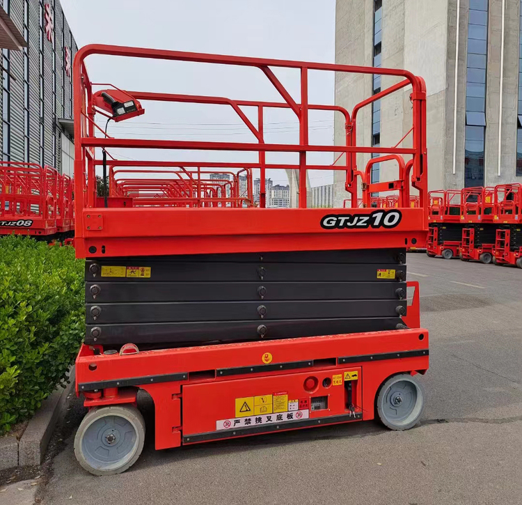 全自行式升降機(jī) 全自行式升降機(jī)